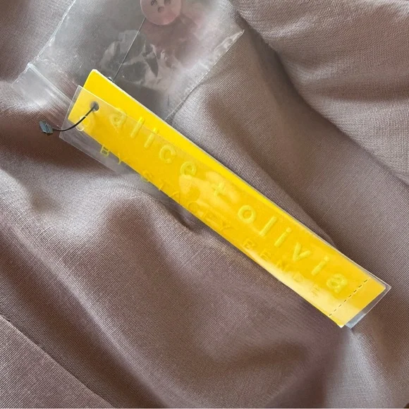 NWT Alice + Olivia Dusty Pink Shirtdress - Picture 7 of 8